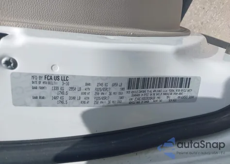 2016 Chrysler Town & Country Touring z USA, uszkodzony, nr VIN 2C4RC1BG6GR299430